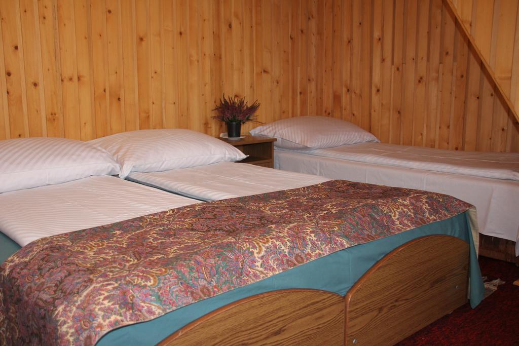 Pokoje Goscinne Madzia Poronin Room photo